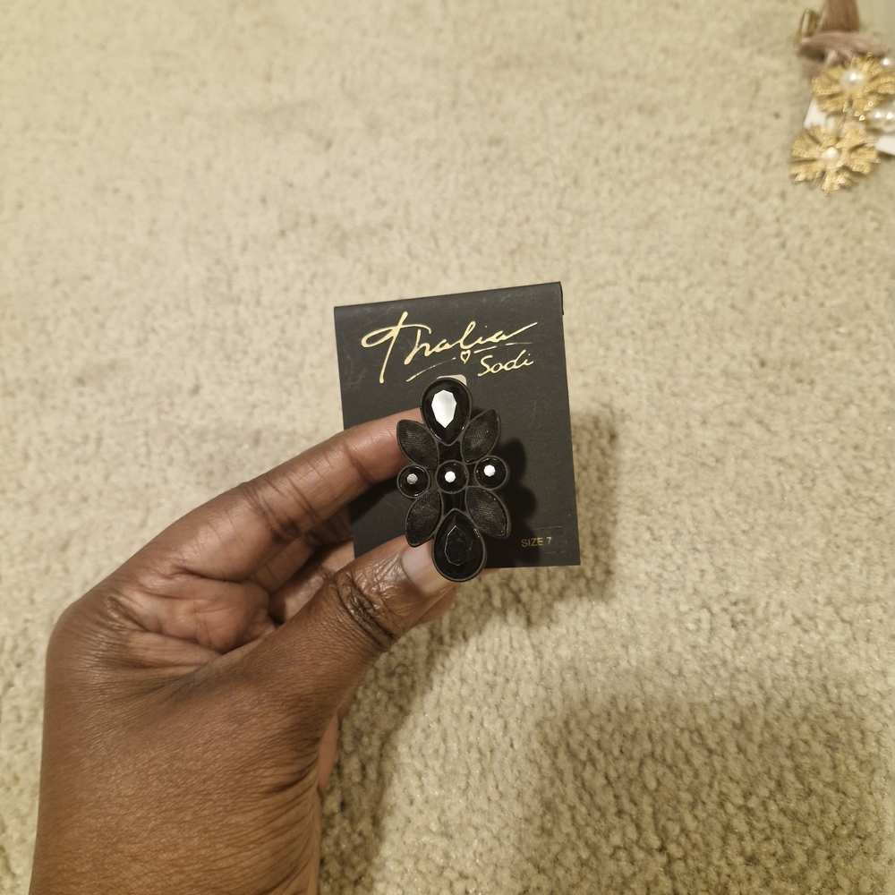 Thalia Sodi Black Floral Ring